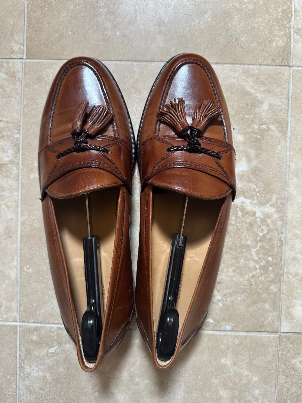 JOHNSTON & MURPHY BROWN TASSELED BROWN LEATHER LOAFERS-SIZE 11/EUC